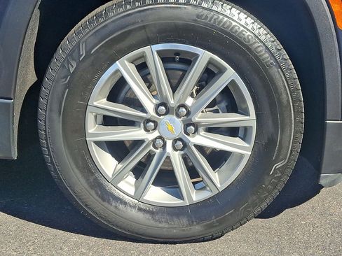 Certified 2023 Chevrolet Traverse LT FWD image 27