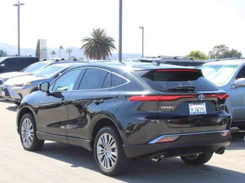 Used 2024 Toyota Venza Limited AWD/4WD image 19