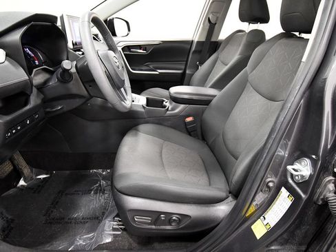 Used 2023 Toyota RAV4 XLE w/ Convenience Package AWD/4WD image 14