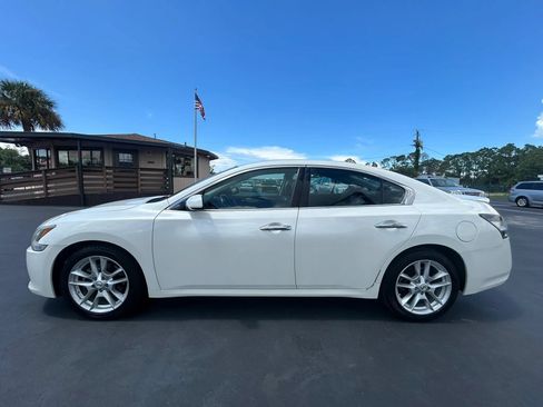Used 2014 Nissan Maxima 3.5 S FWD image 13