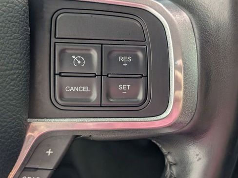 Used 2022 RAM 2500 Laramie AWD/4WD image 16