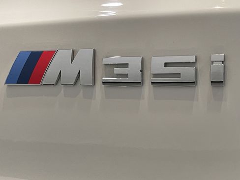 Used 2025 BMW X1 M35i w/ Premium Package image 24