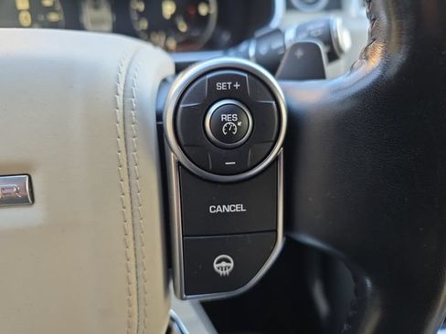 Used 2017 Land Rover Range Rover Supercharged AWD/4WD image 21