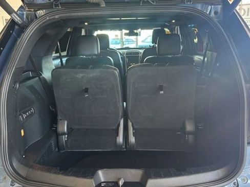 Used 2018 Ford Explorer Sport w/ Equipment Group 401A image 11