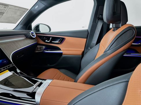 New 2026 Mercedes-Benz GLC 300 4MATIC image 26