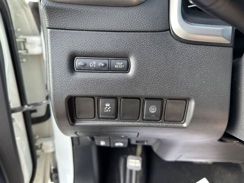 Used 2020 Nissan Murano S w/ Technology Package AWD/4WD image 23