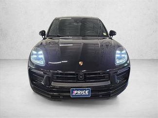 Used 2025 Porsche Macan AWD/4WD video 2