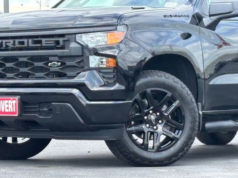 Used 2026 Chevrolet Silverado 1500 Custom w/ Turbomax Blackout Package AWD/4WD image 1