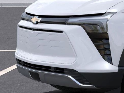 New 2025 Chevrolet Blazer EV LT image 13