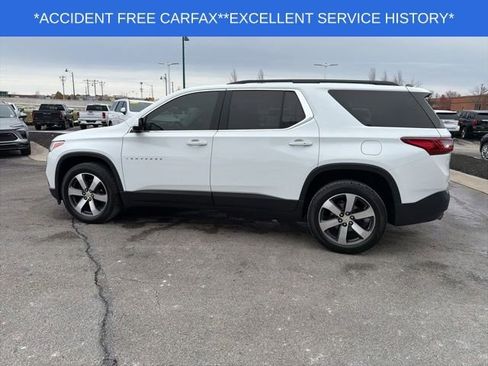 Used 2020 Chevrolet Traverse LT w/ LT Premium Package image 8