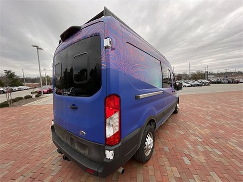 Used 2023 Ford Transit 250 Medium Roof AWD w/ Load Area Protection Package image 17