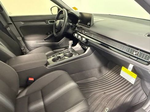 Used 2026 Honda Civic Sport image 43