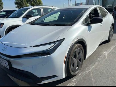 Used 2023 Toyota Prius LE