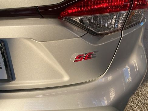 Used 2022 Toyota Corolla SE image 7