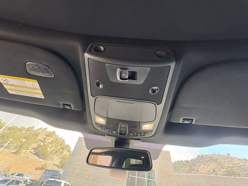 Used 2015 Ford F150 Platinum w/ Equipment Group 701A Luxury image 23