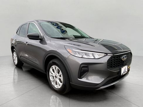 Certified 2023 Ford Escape Active w/ Tech Pack #1 AWD/4WD image 1