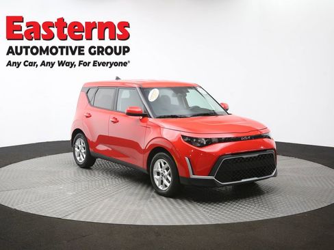 Used 2025 Kia Soul LX w/ LX Technology Package image 49