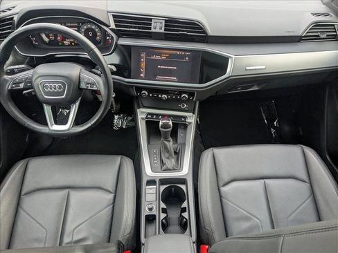 Used 2022 Audi Q3 2.0T Premium image 16