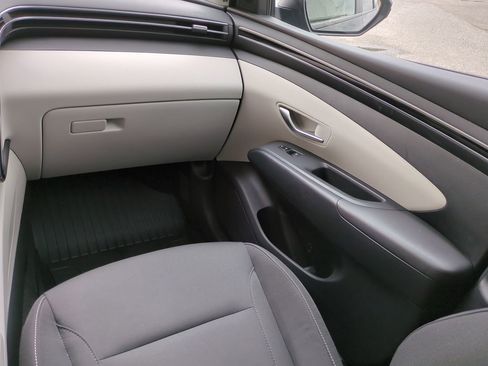 Used 2024 Hyundai Tucson SEL image 16