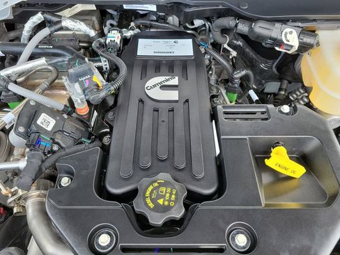 New 2026 RAM 2500 Big Horn AWD/4WD image 10