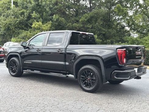 Used 2023 GMC Sierra 1500 Pro w/ Graphite Edition AWD/4WD image 3