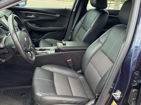 Used 2019 Chevrolet Impala LT image 5