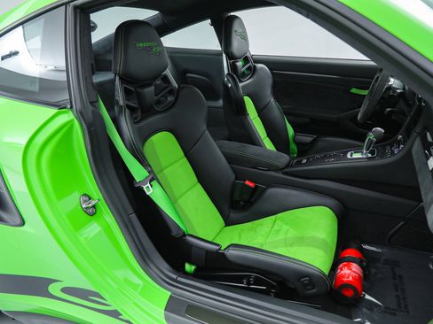 Used 2019 Porsche 911 GT3 RS image 25