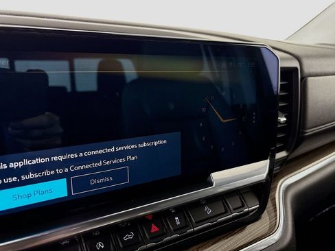 Certified 2023 Chevrolet Silverado 1500 LT Trail Boss w/ Convenience Package II AWD/4WD image 16