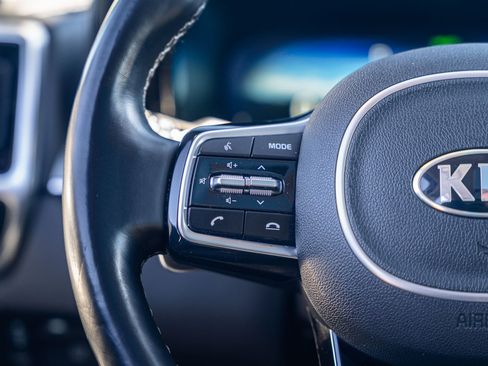 Used 2021 Kia Sorento SX image 30