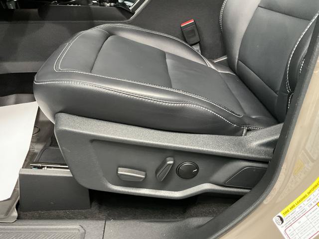 Used 2026 Ford Bronco Outer Banks AWD/4WD image 13