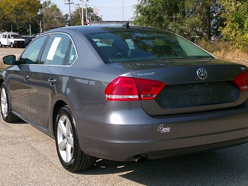 Used 2015 Volkswagen Passat 1.8T Limited Edition image 5