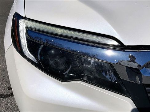 Used 2017 Honda Ridgeline RTL-T image 28