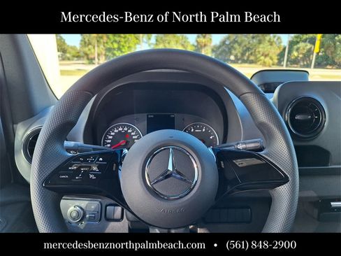 New 2025 Mercedes-Benz Sprinter 2500 image 24