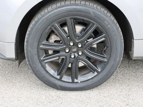 Certified 2023 Ford Edge ST-Line w/ Cargo Accessory Package AWD/4WD image 10