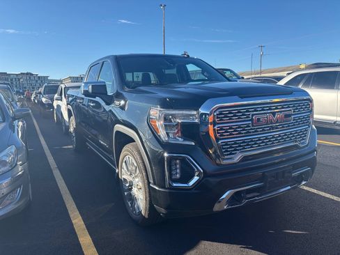 Used 2021 GMC Sierra 1500 Denali w/ Denali Ultimate Package AWD/4WD image 1