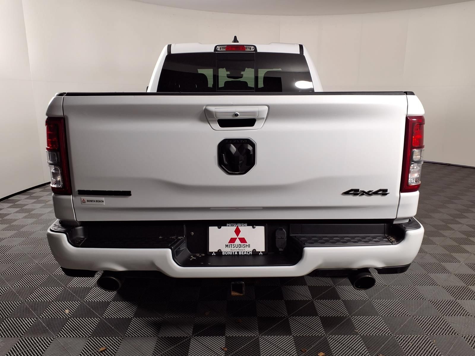 Used 2022 RAM 1500 Big Horn AWD/4WD image 6