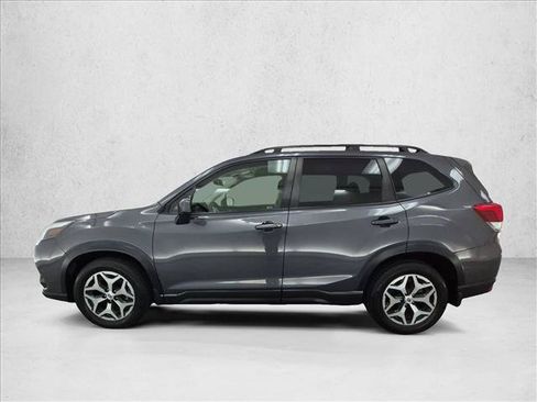 Used 2023 Subaru Forester Premium w/ Popular Package #3 AWD/4WD image 9