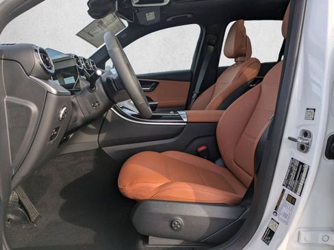 New 2026 Mercedes-Benz GLC 300 4MATIC image 19