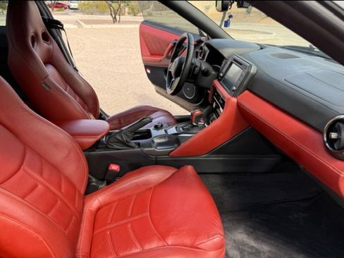 Used 2020 Nissan GT-R Premium w/ Premium Interior Package AWD/4WD image 17