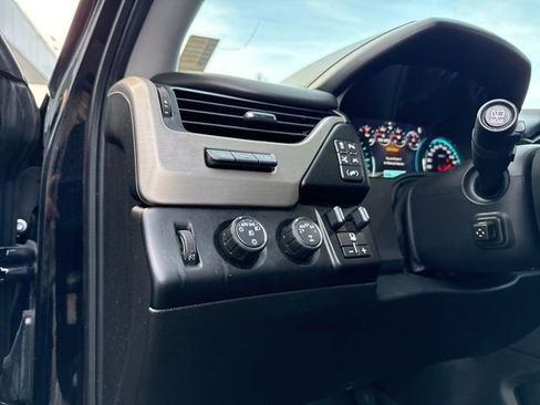 Used 2019 GMC Yukon Denali w/ Denali Ultimate Package image 28