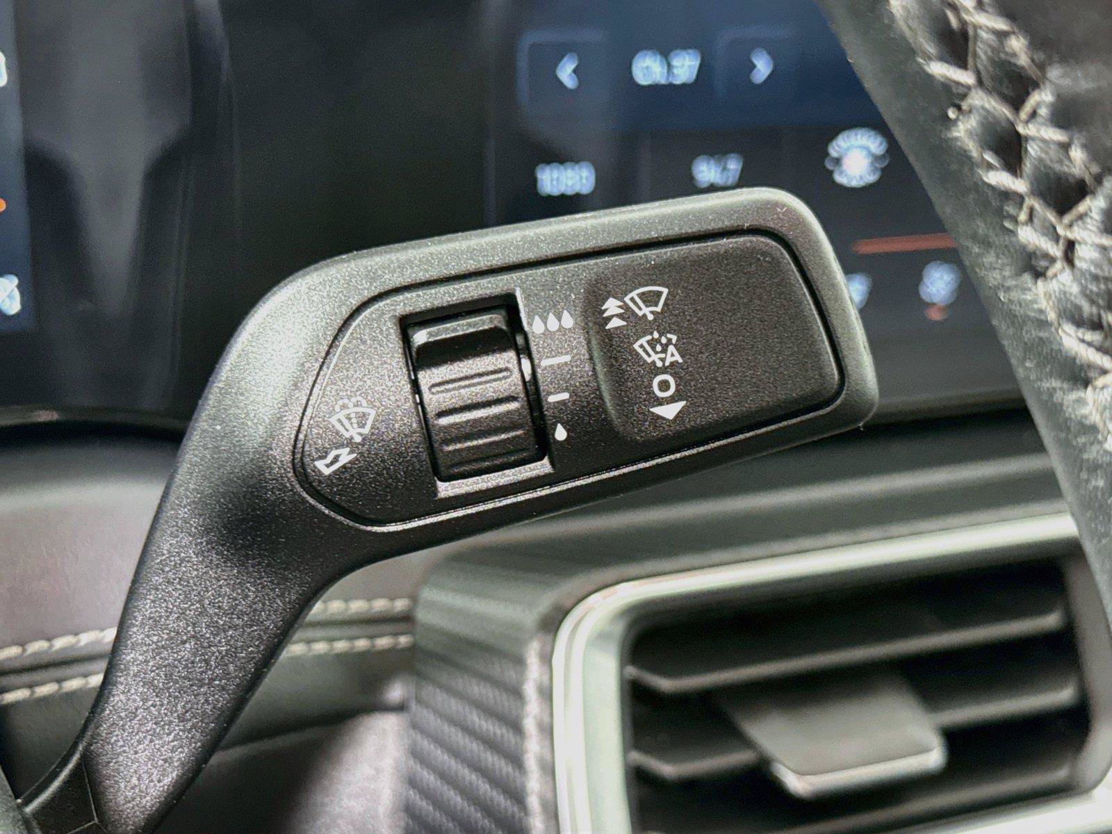 Used 2025 Ford Mustang GT Premium RWD image 14