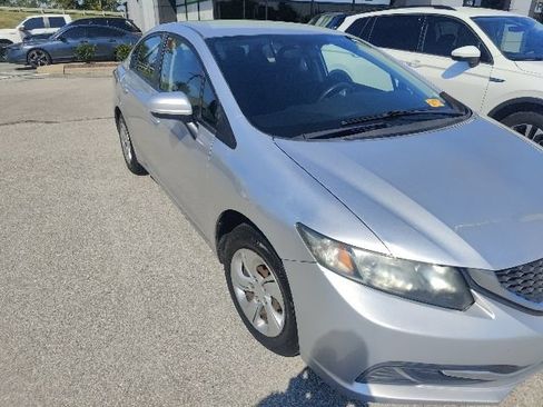 Used 2014 Honda Civic LX image 12