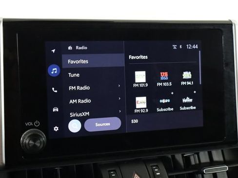 Used 2023 Toyota RAV4 XLE Premium FWD image 30
