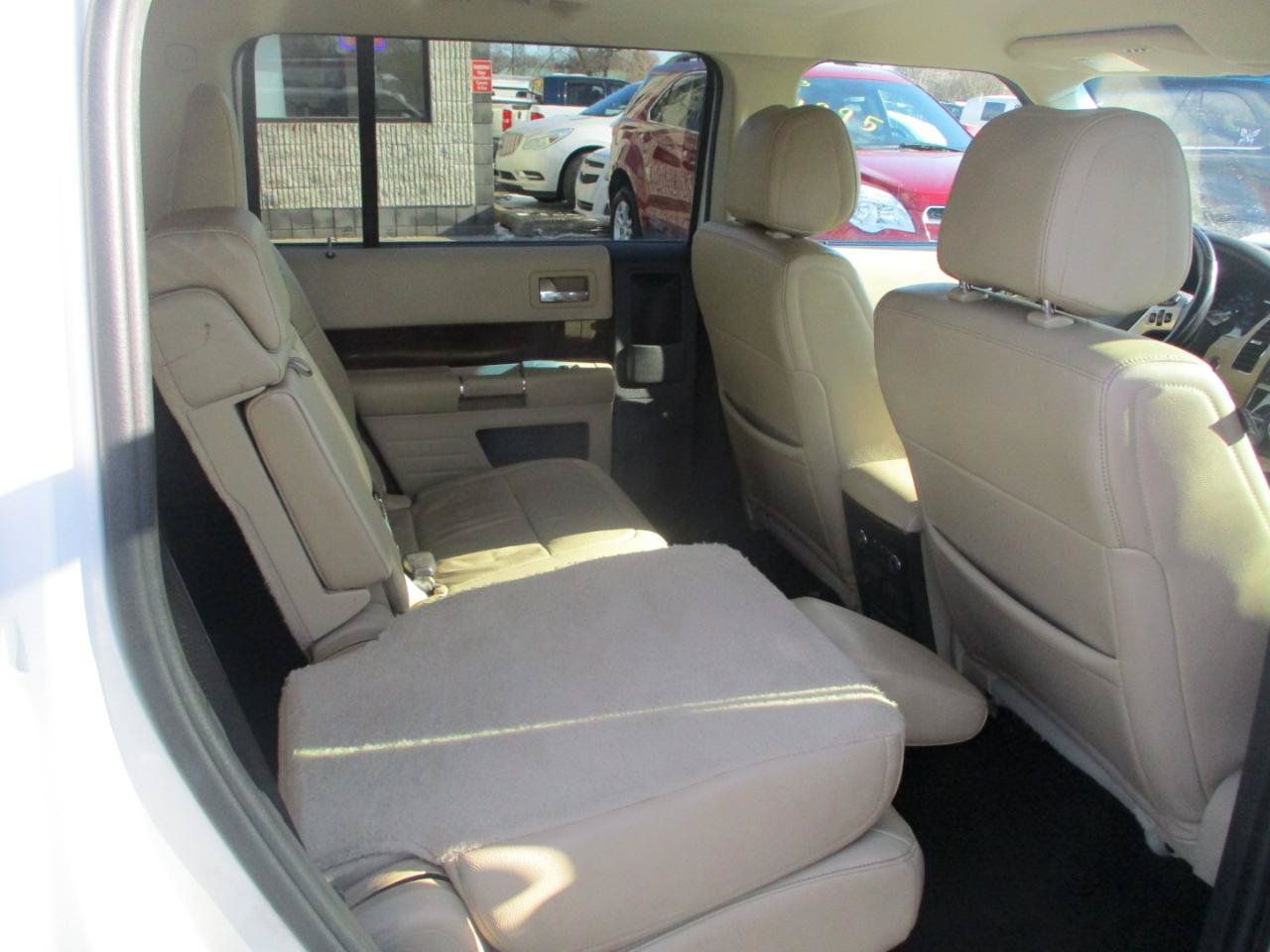 Used 2013 Ford Flex Limited AWD/4WD image 10