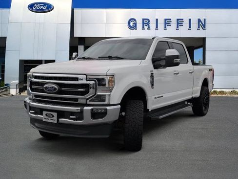 Used 2022 Ford F250 Lariat w/ Lariat Ultimate Package AWD/4WD image 11