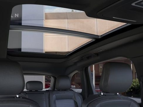 New 2024 Lincoln Nautilus Reserve w/ Equipment Group 202A AWD/4WD image 22