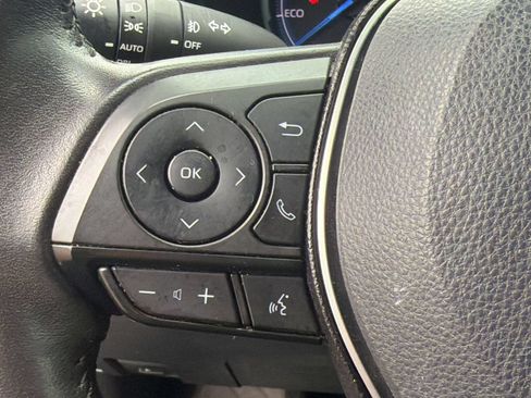 Used 2020 Toyota RAV4 XSE AWD/4WD image 16
