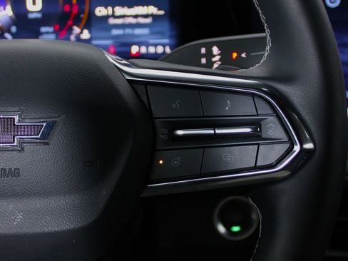 Used 2024 Chevrolet Traverse LT w/ Midnight/Sport Edition image 23