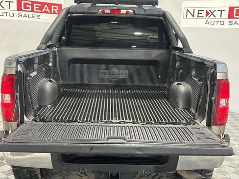 Used 2013 Chevrolet Silverado 2500 LTZ w/ LTZ Plus Package image 32