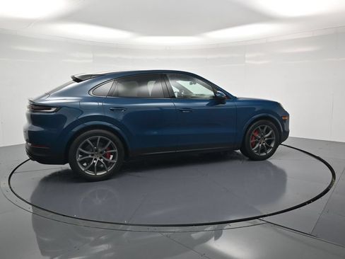 Certified 2026 Porsche Cayenne S AWD/4WD image 42